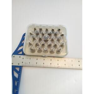 Wilton Piping Nozzle Set. 1970 60515 27-Piece in Original Case. Missing Stems